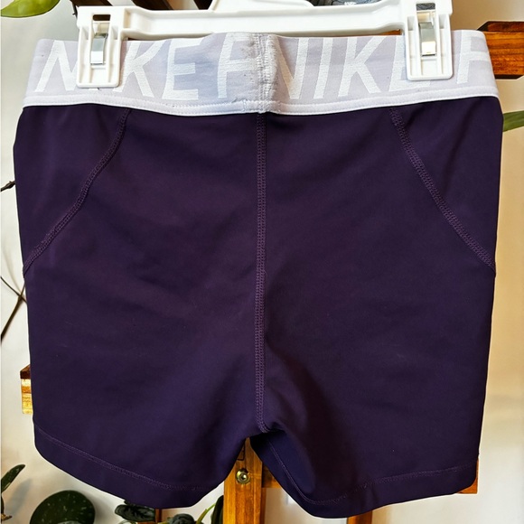 Nike Compression Short (Bundle of Two) Size Medium - Picture 11 of 15